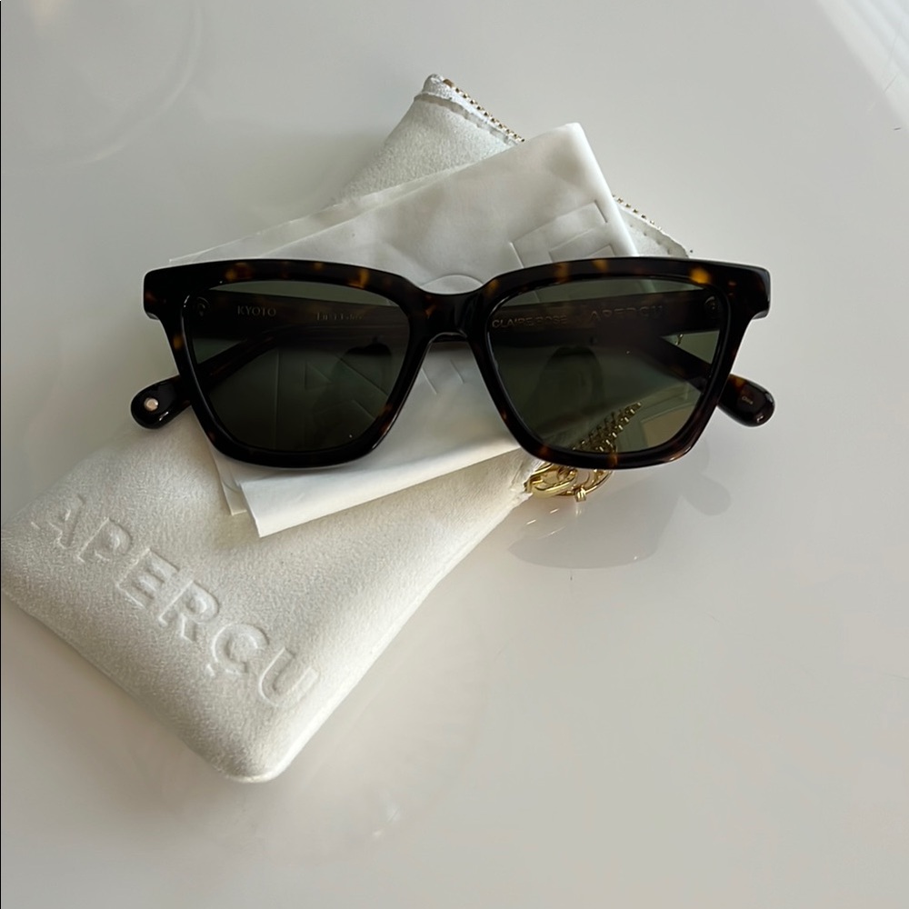 Aperçu Tortoise Shell Sunglasses